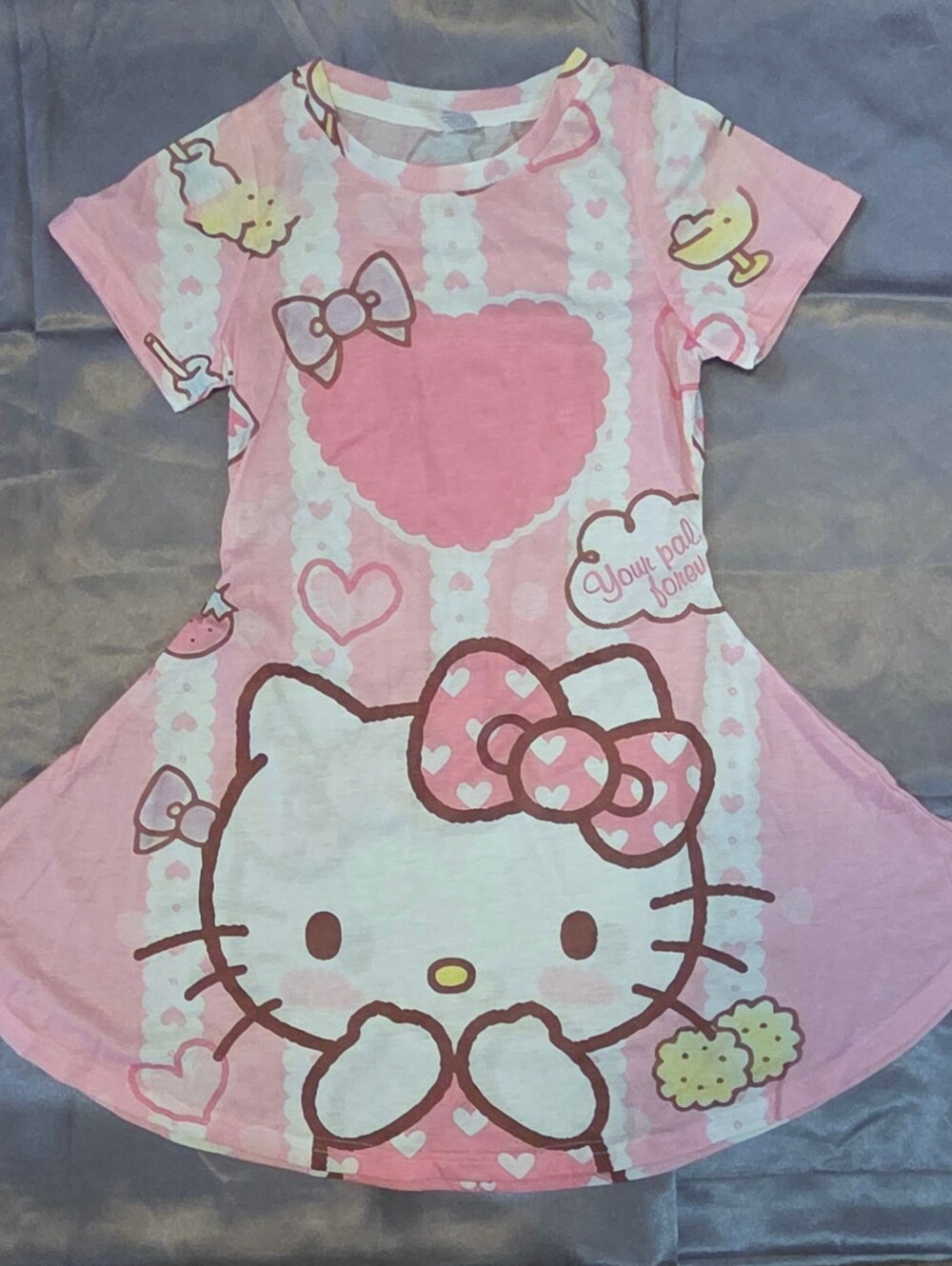 Hello Kitty twirly dress Girls 5 120